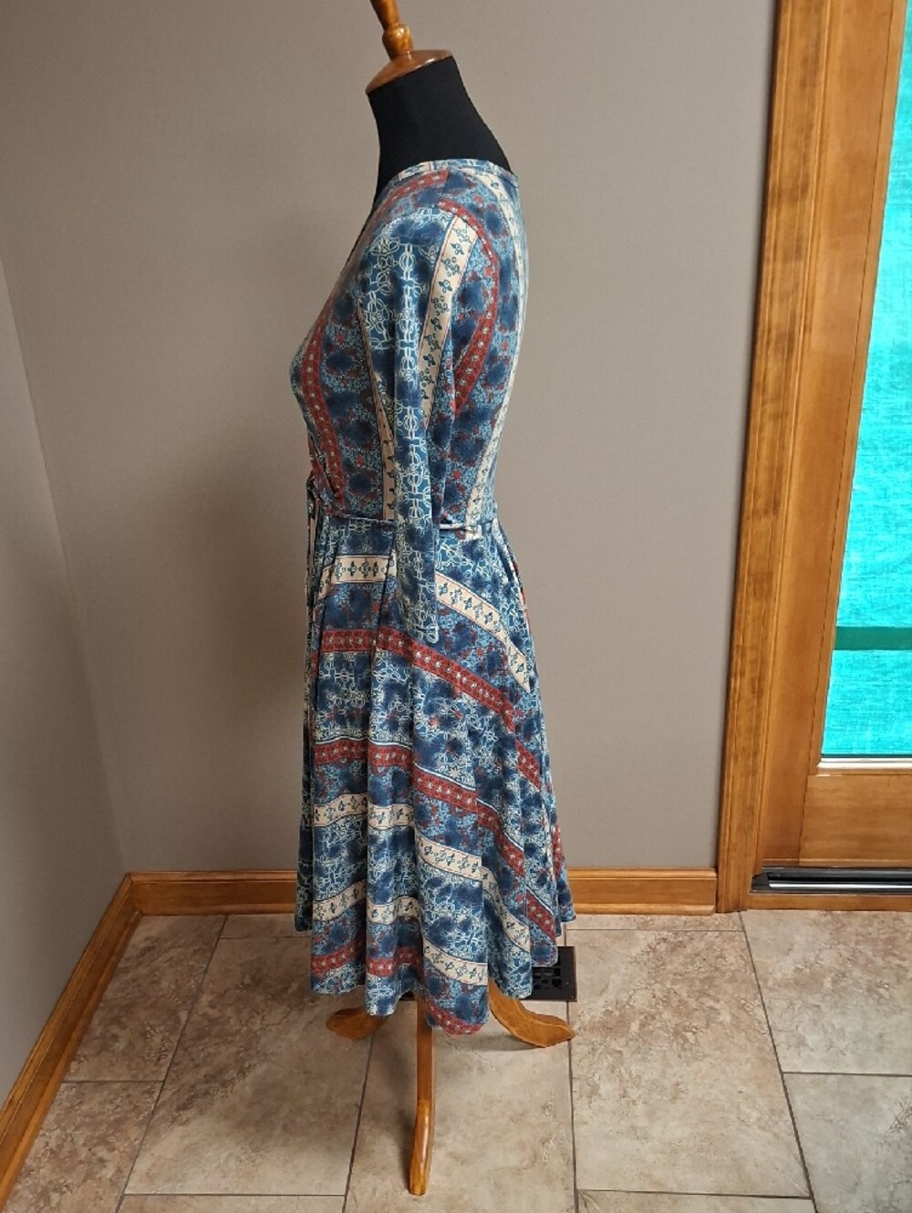 Blue & Rust Print Faux-Wrap Midi Dress with Tie Waist - Picture 2 of 8